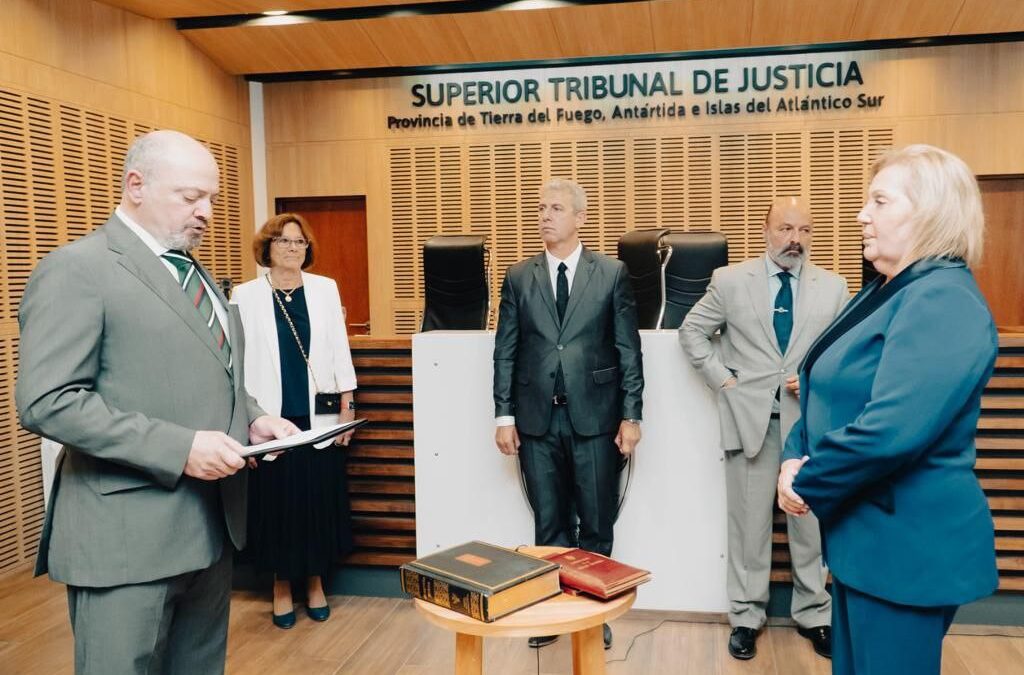 El Superior Tribunal suspendió la elección a constituyentes