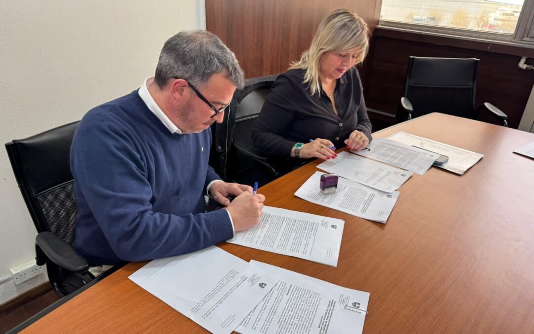 Deudores alimentarios: La Provincia firmó convenio con Neuquén y Santa Cruz