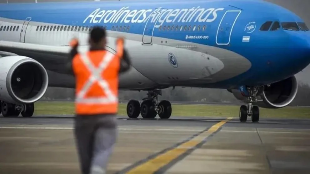 Aerolíneas Argentinas suspendió la mesa de negociación salarial