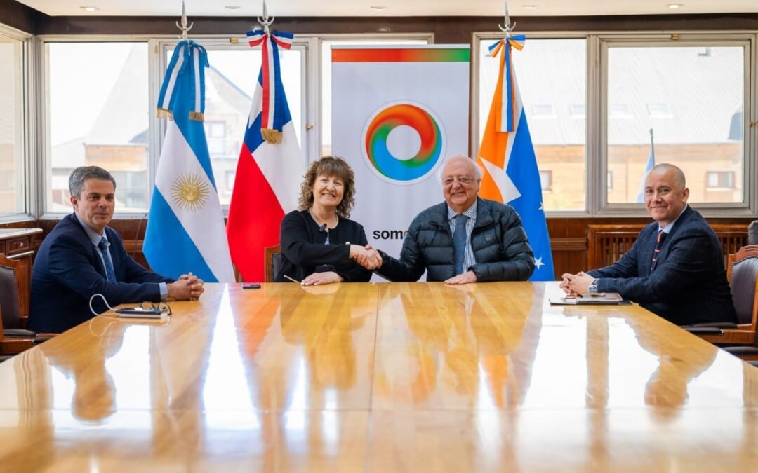 40 años del Tratado de Paz y Amistad con Chile: Urquiza recibió al embajador Viera Gallo