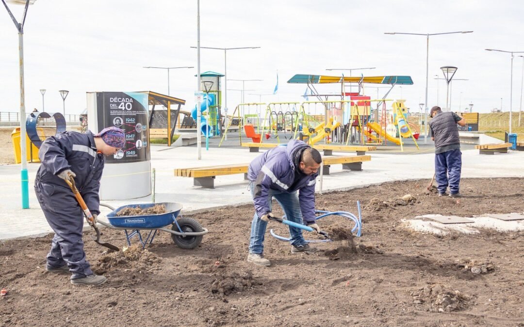 Río Grande: El Municipio continúa desarrollando trabajos para el cuidado de espacios públicos