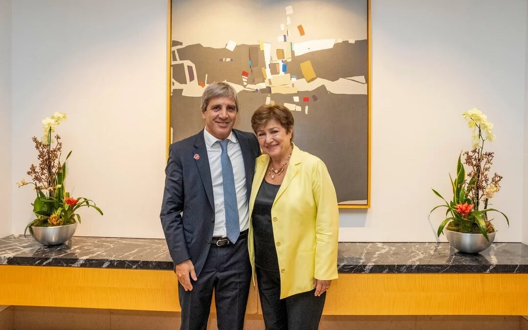 Una delegación del Ministerio de Economía viajó a reunirse con el FMI