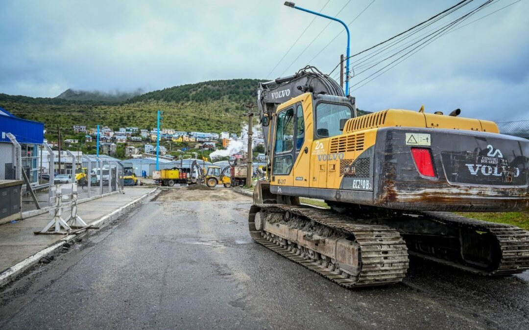 La Municipalidad realiza obras viales en las 640 Viviendas