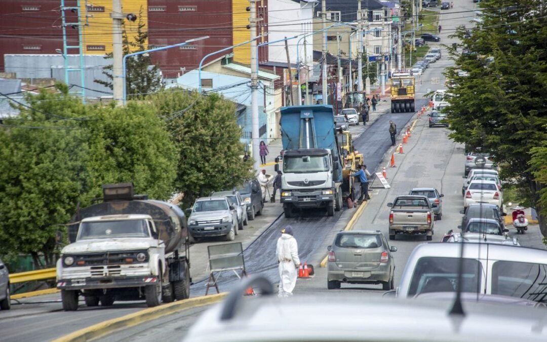 Continúa el mejoramiento de calles en Ushuaia