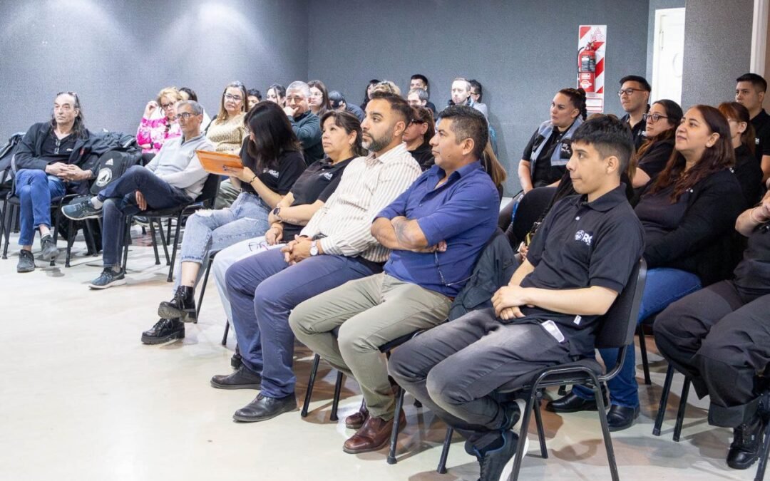 Seguridad Vial: Agentes de tránsito de toda la provincia se capacitaron en Río Grande