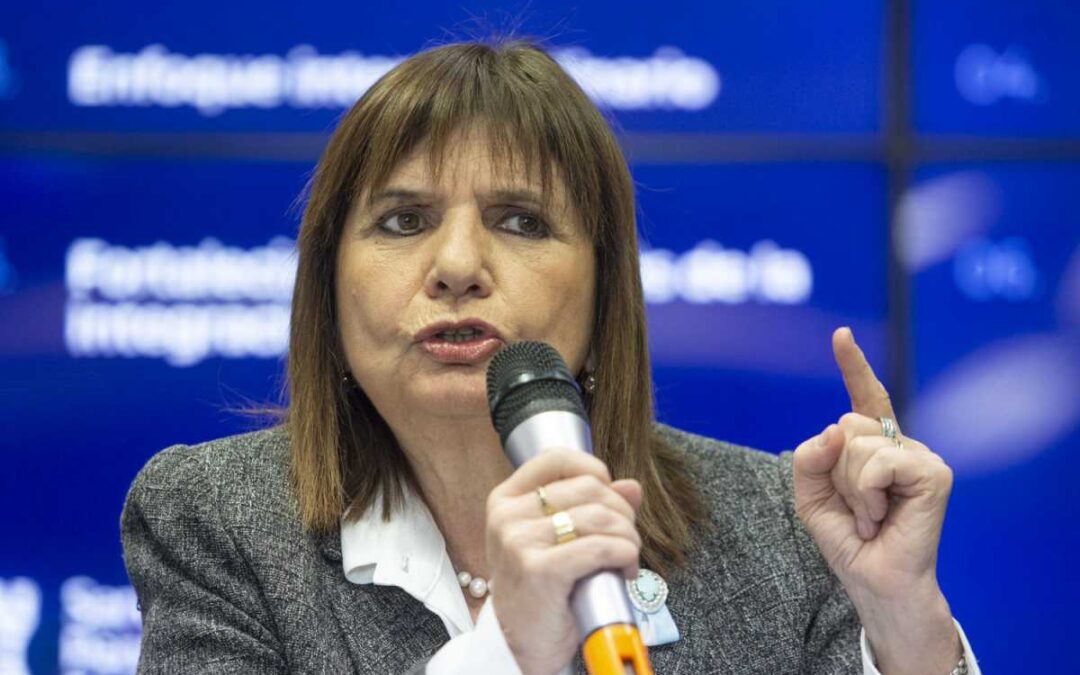 “Se empezará desde cero”: Bullrich anunció que se eliminarán los permisos del REPROCANN
