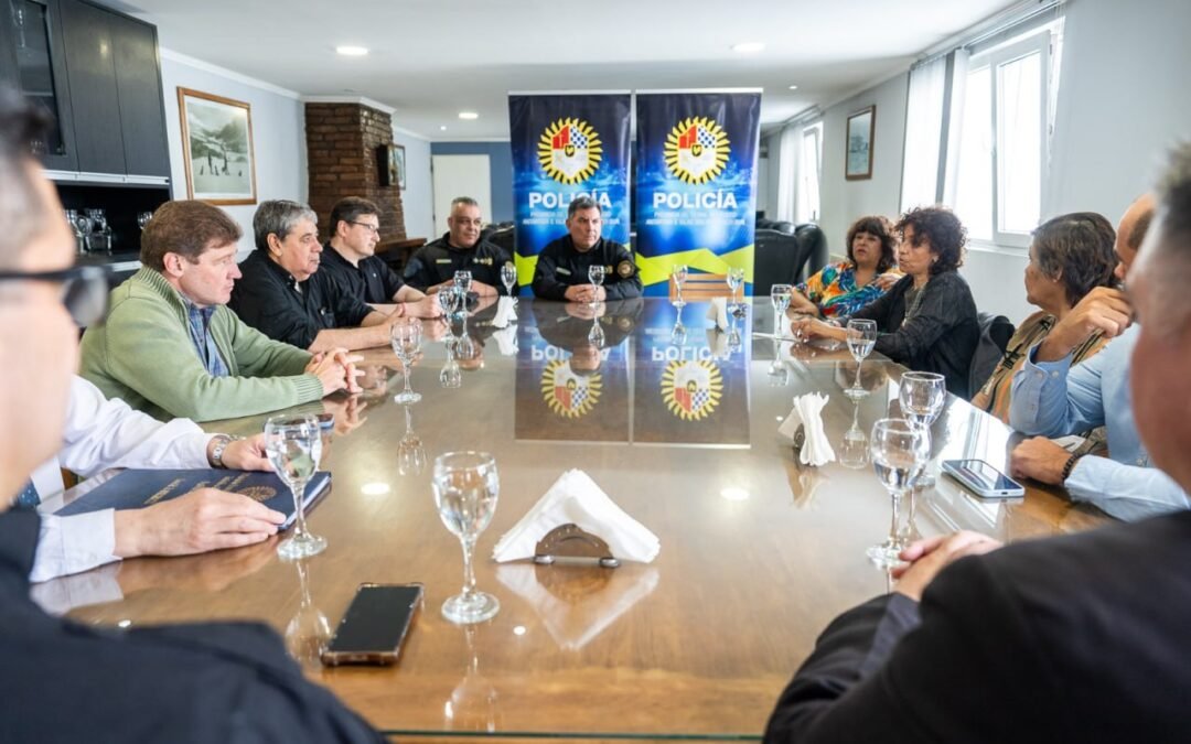 El Centro de Retirados y Pensionados de Tierra del Fuego tendrá sede propia
