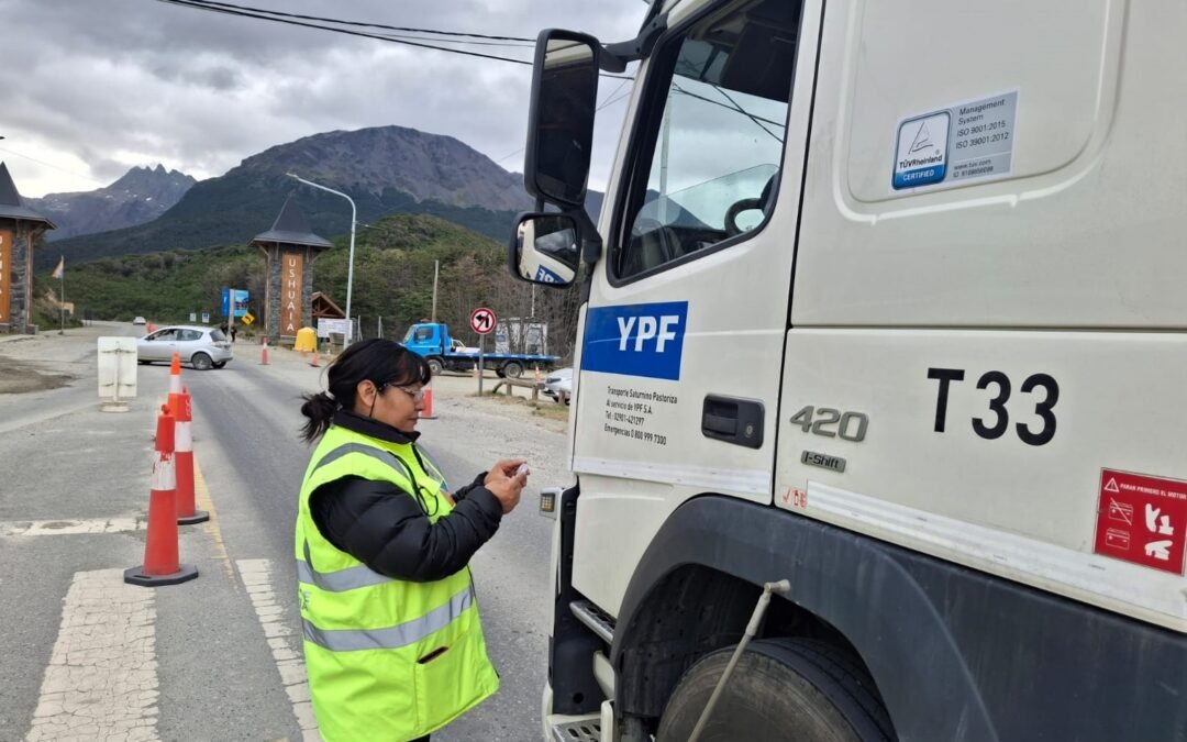 Operativo de fiscalización en la salida de Ushuaia