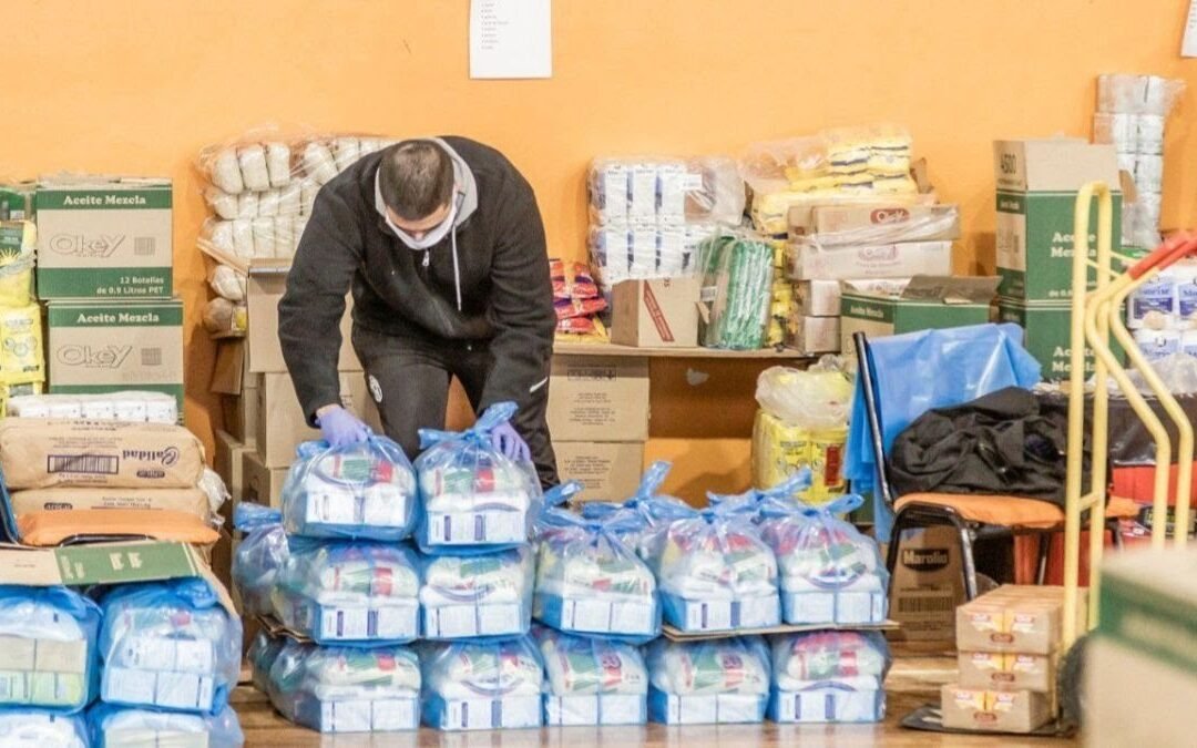 Este lunes continúa la entrega de módulos alimentarios en Río Grande
