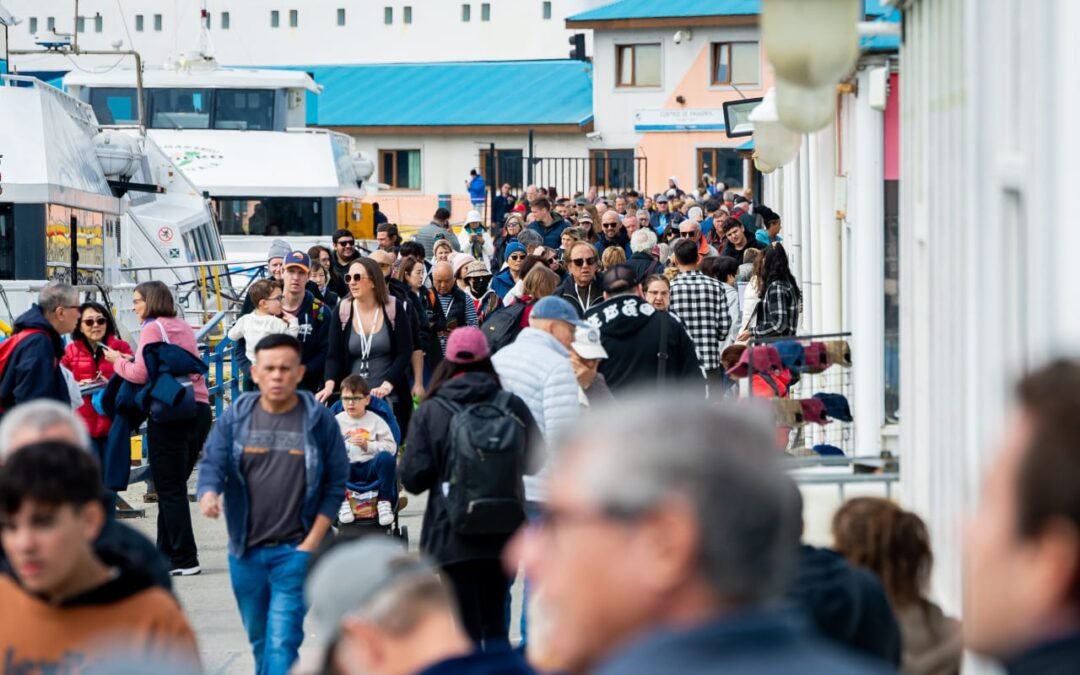 Más de 57 mil cruceristas arribaron al puerto de Ushuaia