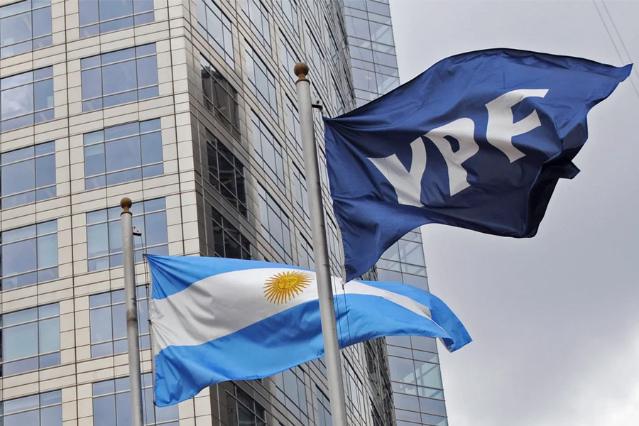 Estatización de YPF: el Gobierno realizó una nueva prestación judicial en Estados Unidos para revocar el fallo