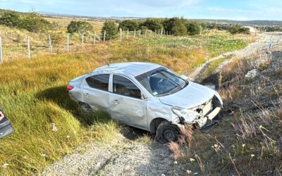 No hubo heridos de gravedad: Un auto se despistó y volcó en la Ruta Nacional Nº 3