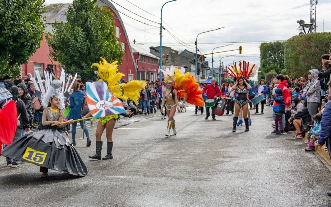 Llegan los carnavales barriales a Río Grande