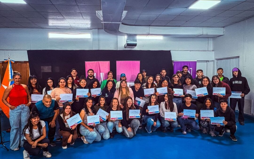 El Municipio reconoció a estudiantes que participaron del programa “Promoviendo el Arraigo”