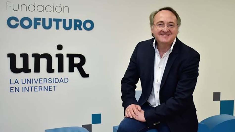 Conferencia sobre nuevos retos para la educación superior en el siglo XXI