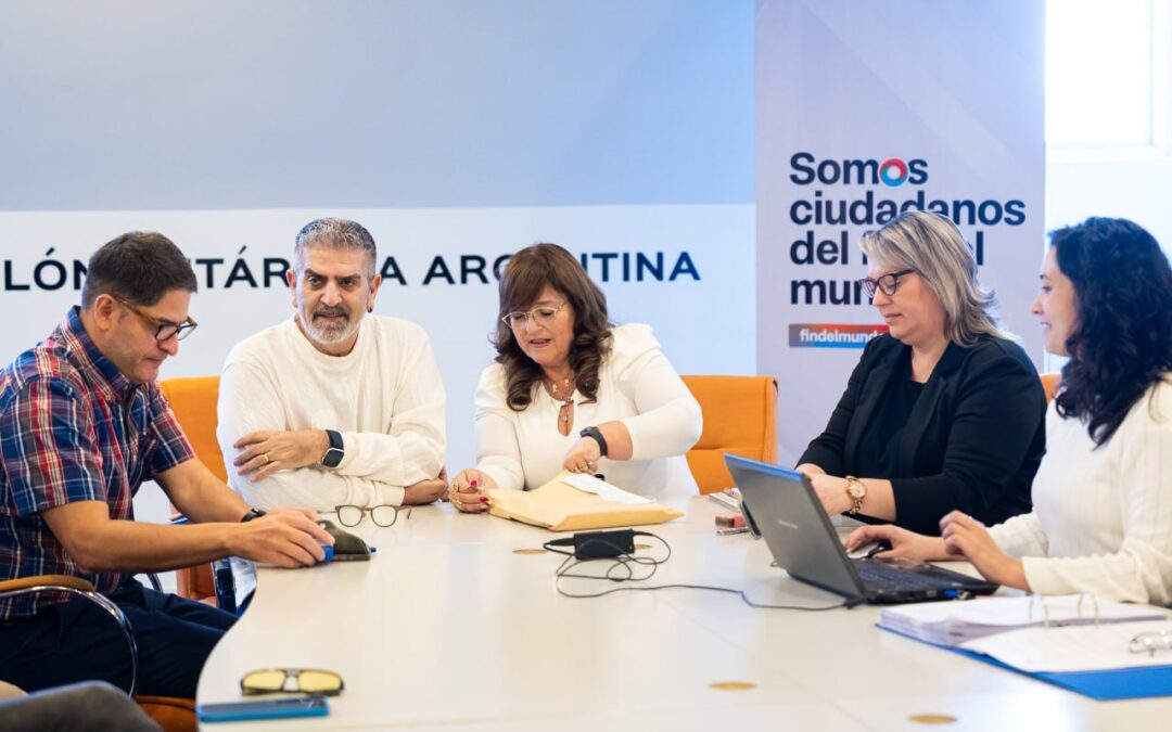 Apertura de sobres para la ampliación del Colegio Antonio Marte