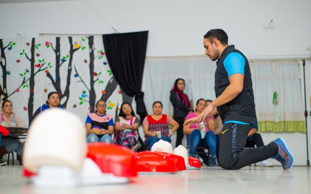 Educación capacitará en primeros auxilios
