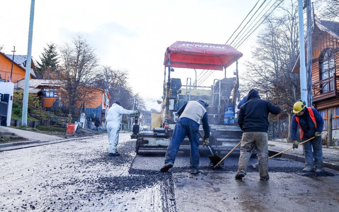La Municipalidad finalizó las obras de asfalto en la calle Provincia Grande