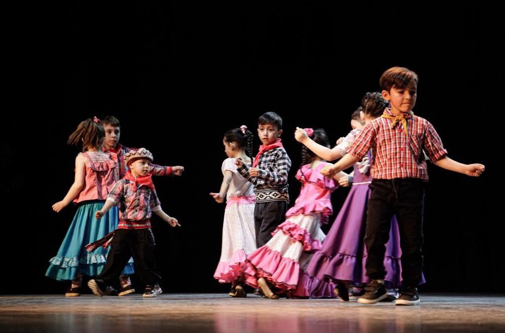 Nuevo taller de danzas folklóricas en Ushuaia
