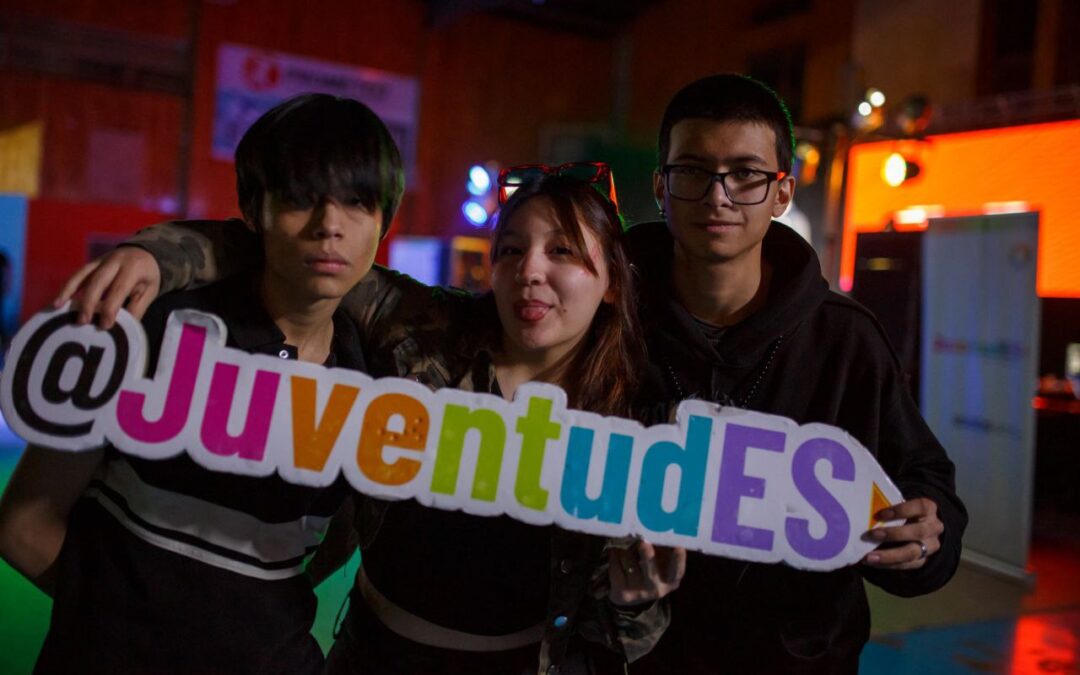 Centros de estudiantes y juventudes llevaron a cabo el Festival del Otoño