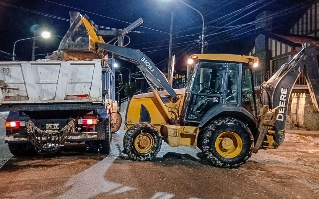 Ushuaia: Más de 350 personas trabajan en el Operativo Invierno de la Municipalidad