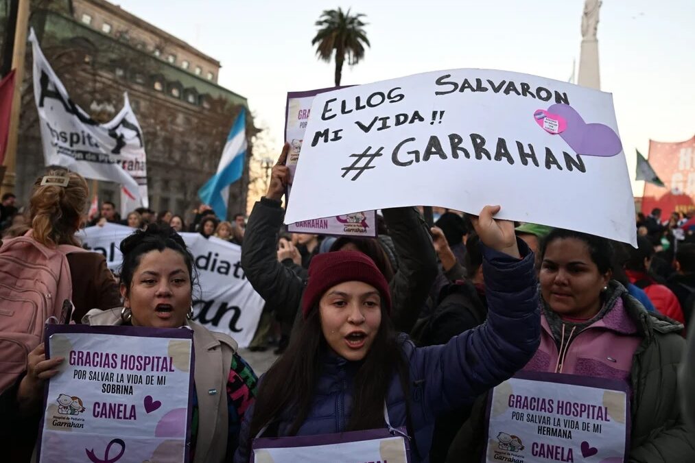 Trabajadores del Garrahan piden que el Senado apruebe este jueves la Ley de Emergencia Pediátrica