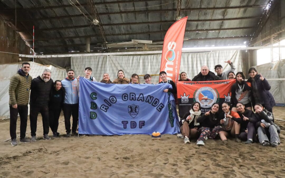 El Colegio Haspen y la Casa del Deporte se consagraron campeones del Beach Vóley en Río Grande