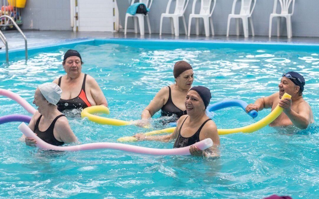 Deporte y saludJornada abierta en el Natatorio Eva Perón