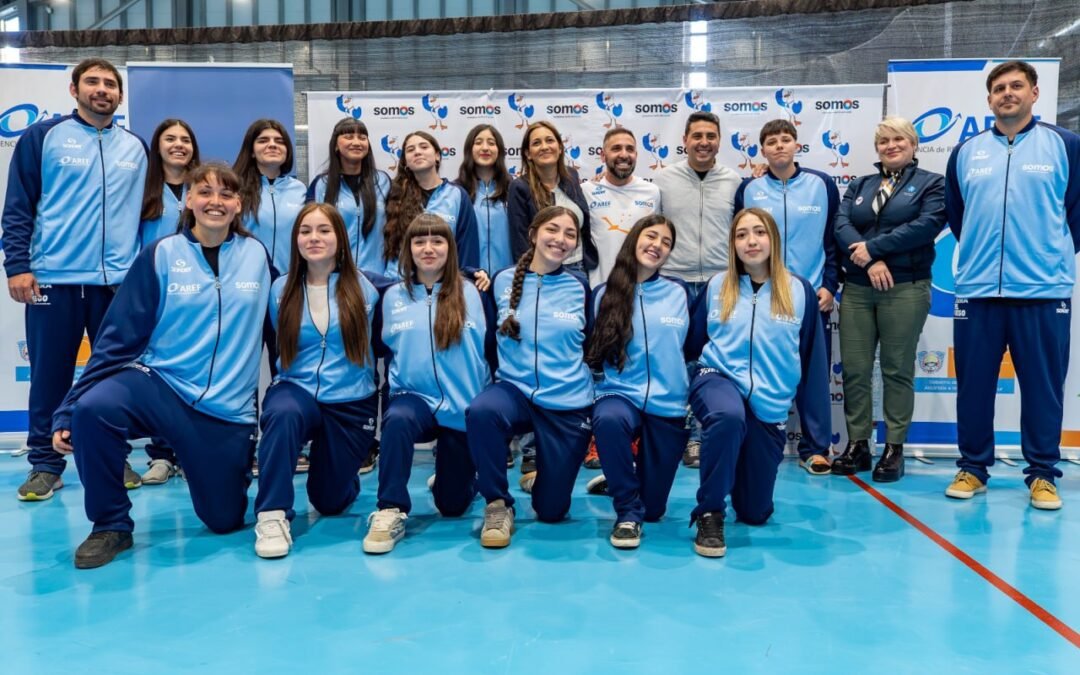 Entregaron la indumentaria a la delegación fueguina para los Juegos de la Araucanía