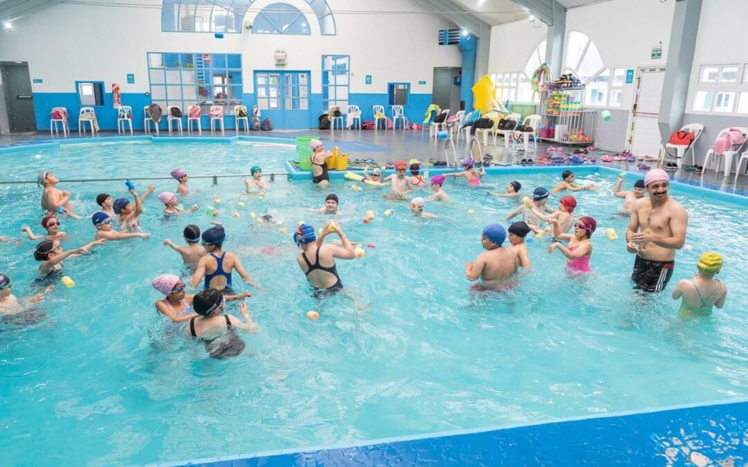 El Municipio de Río Grande abre preinscripciones para actividades de verano en el Natatorio Eva Perón