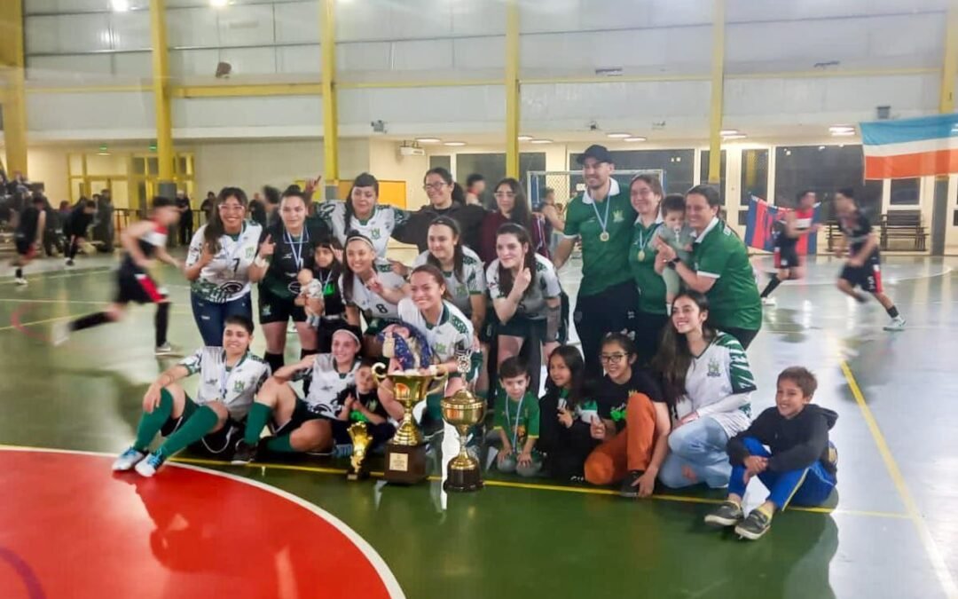 Escuela Municipal ganó la Copa Ushuaia 2025 de futsal femenino de Primera División
