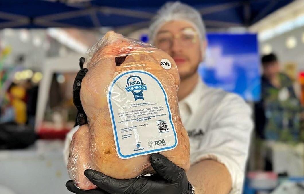 RGA Alimentos ofrecerá descuento en pollos frescos en el Mercado Navideño