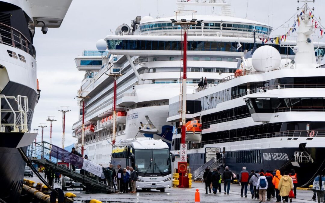 Ushuaia operó una jornada de alta complejidad con 16 cruceros internacionales