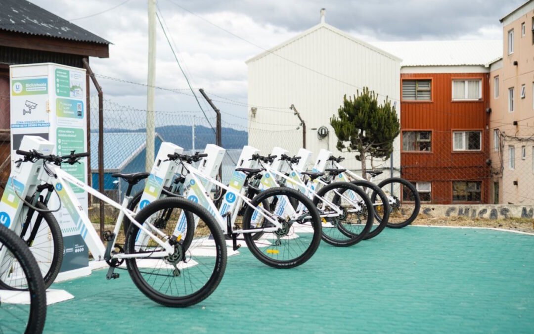 El programa BiciUshuaia sumó una nueva estación en el barrio Mirador de los Andes