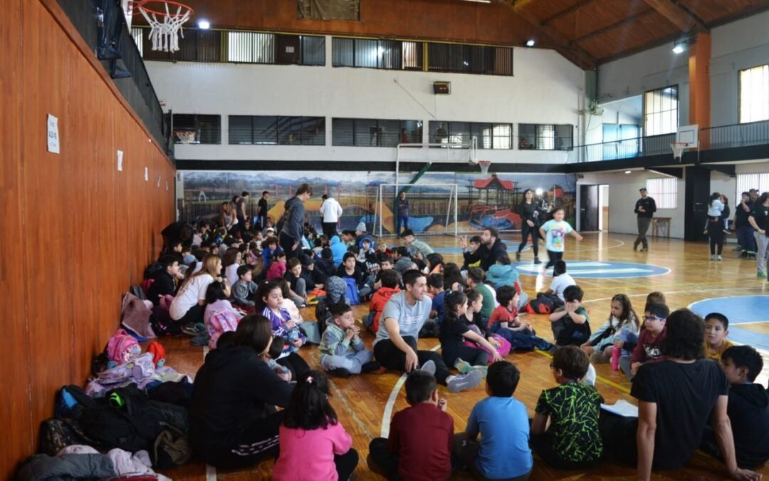 Con la participación de más de 400 niños y niñas inició la Colonia de Verano del IMD