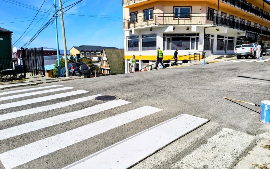 El Municipio de Ushuaia continúa con los trabajos de recuperación vial