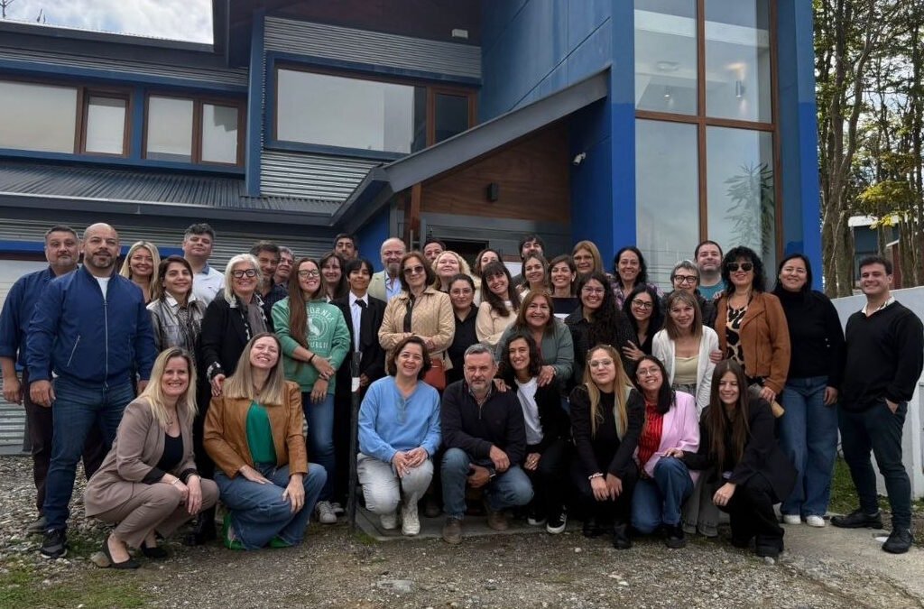 PODER JUDICIALFinalizó en Tolhuin la capacitación para mediadores organizada por el STJ y la UBA