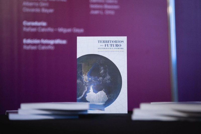 MUNICIPIO DE RÍO GRANDEEl libro “Territorios del Futuro: Atlántico Sur y Antártida” se puede descargar gratis