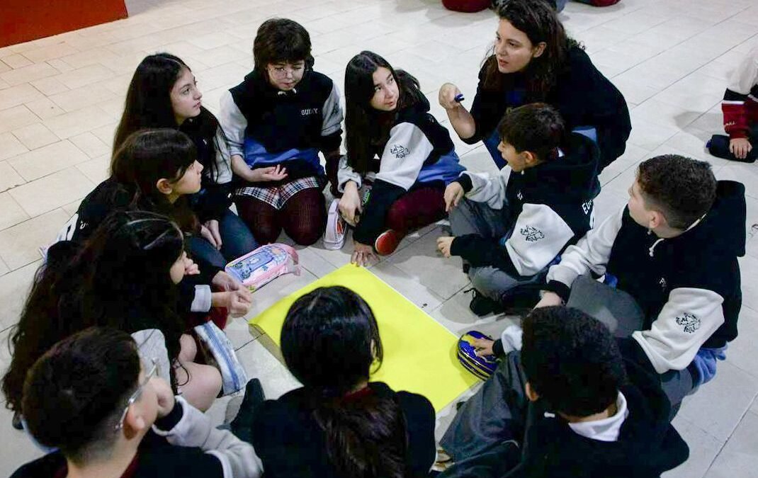 Río Grande: El Municipio brindó talleres de prevención del bullying en escuelas