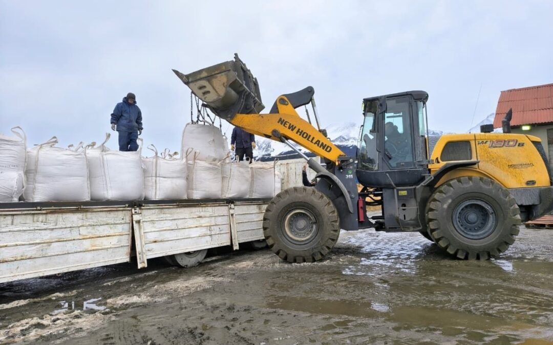 La Municipalidad de Ushuaia continúa con las tareas del Operativo Invierno 2026