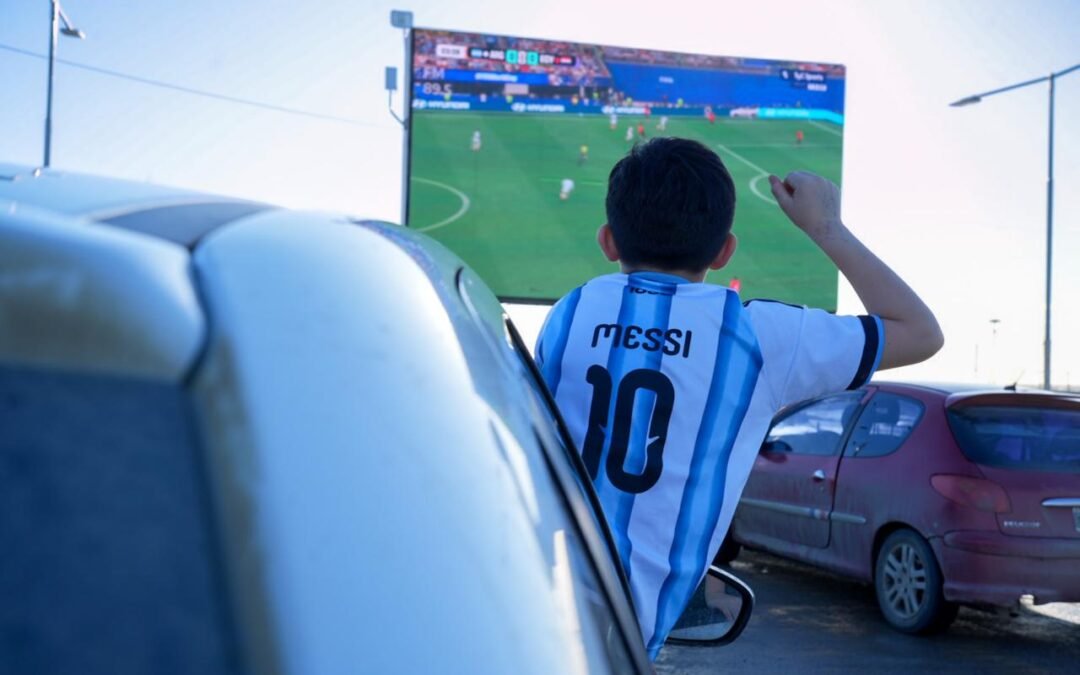 El Parque de los 100 Años vuelve a ser el punto de encuentro para alentar a la Selección