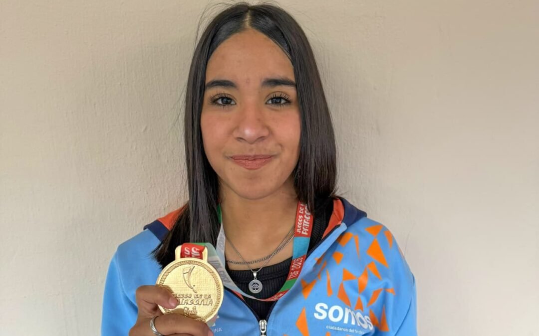 CeNARD: Kiara Pino fue convocada al campus sub 15 de Levantamiento Olímpico