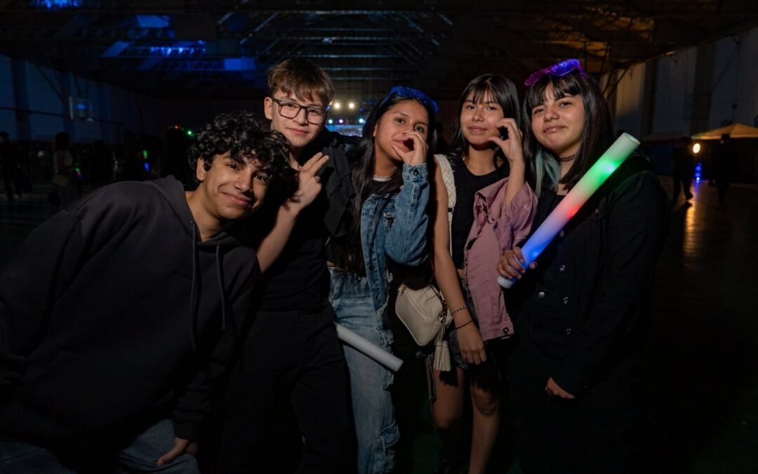 Más de 400 jóvenes disfrutaron de la Fiesta de la Primavera en la ciudad de Río Grande