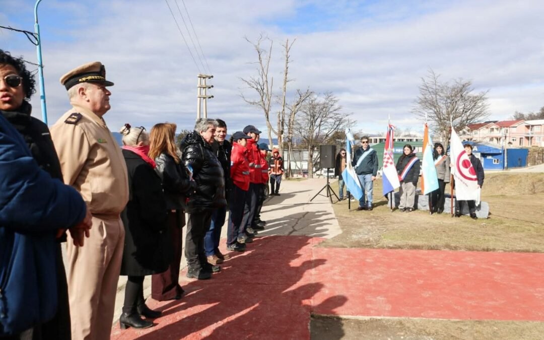 Con presencia municipal se conmemoró en Ushuaia el Día Internacional de la Paz