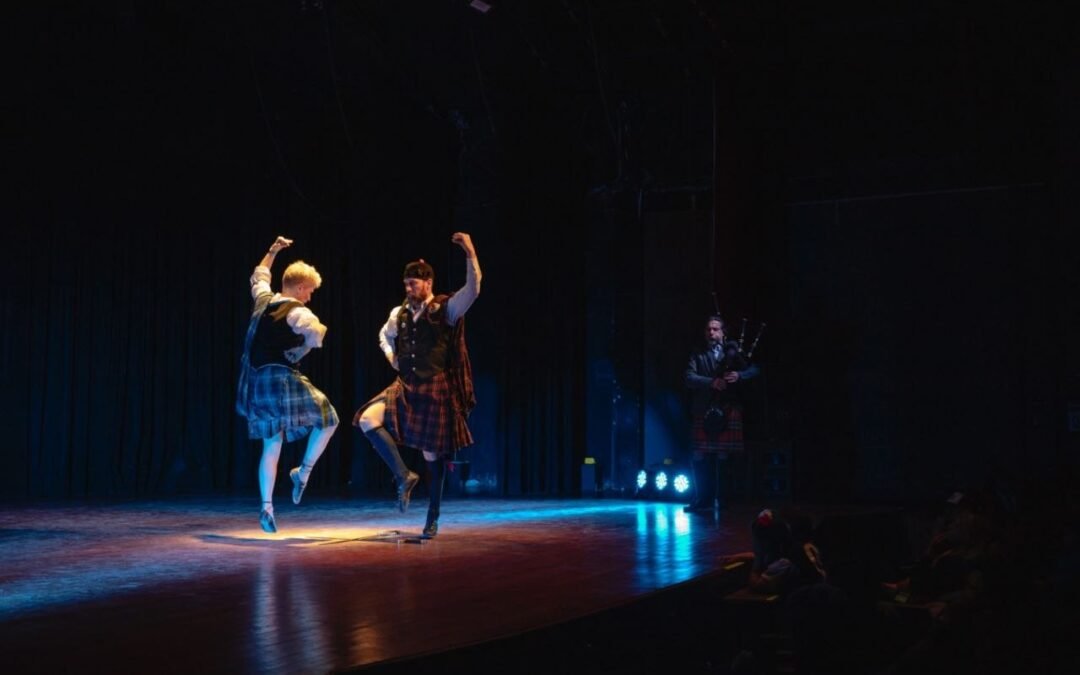 La Municipalidad de Ushuaia llevó adelante “Noche de Danzas del Mundo”