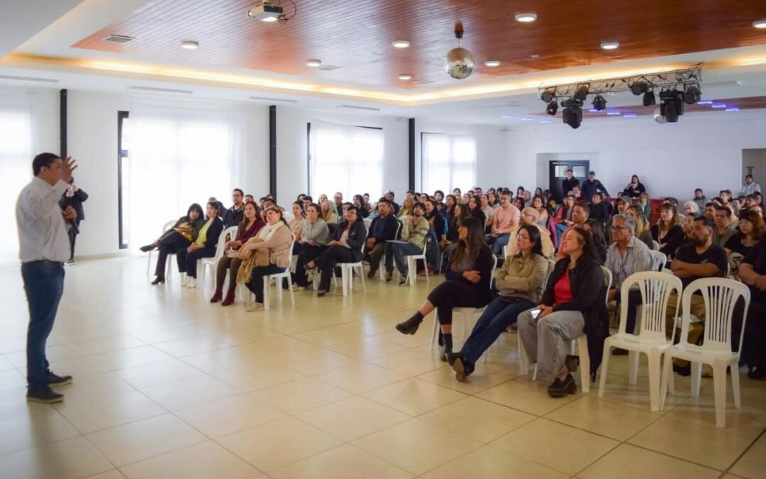 Capacitan a personal jerárquico sobre procedimientos médicos y accidentes laborales